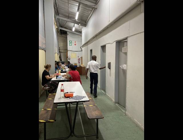 2,056.30M² FACTORY RENTED IN LANSDOWNE